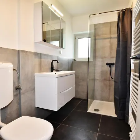 Appartamento R204 By Flataid And Near Lkh 24-7 Check In *